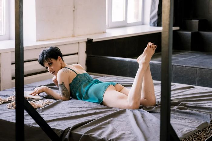 Где найти эскортницу для разовых встреч на выезд в Ярославле